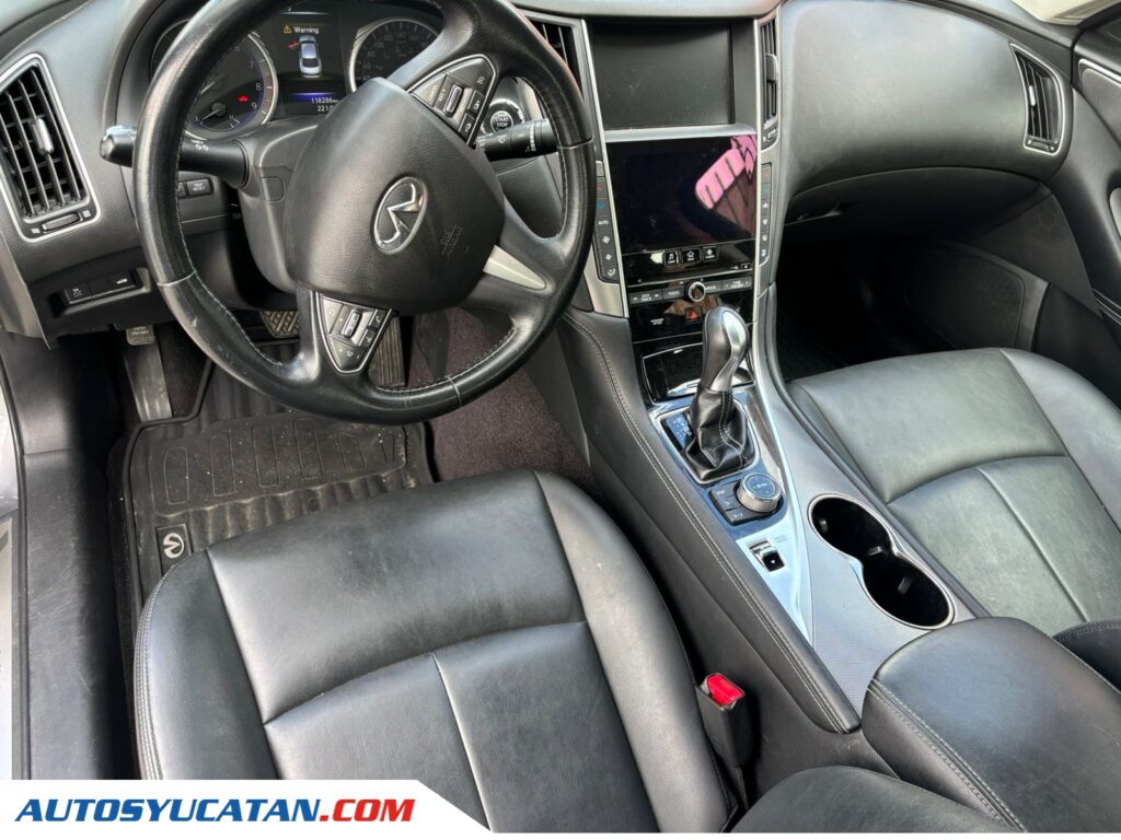 INFINITI Q50 LINEA SEDUCTION UNICO DUEÑO!