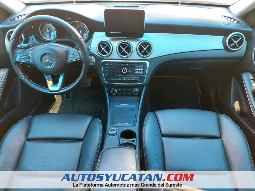 Mercedes Benz GLA 200 2017