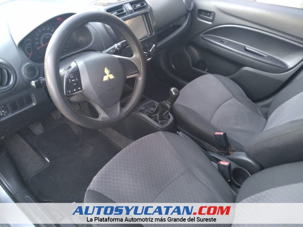 Mitsubishi Mirage Standard 2017