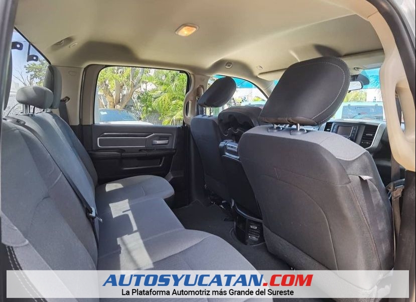 Dodge RAM 2500 Heavy Duty 2019