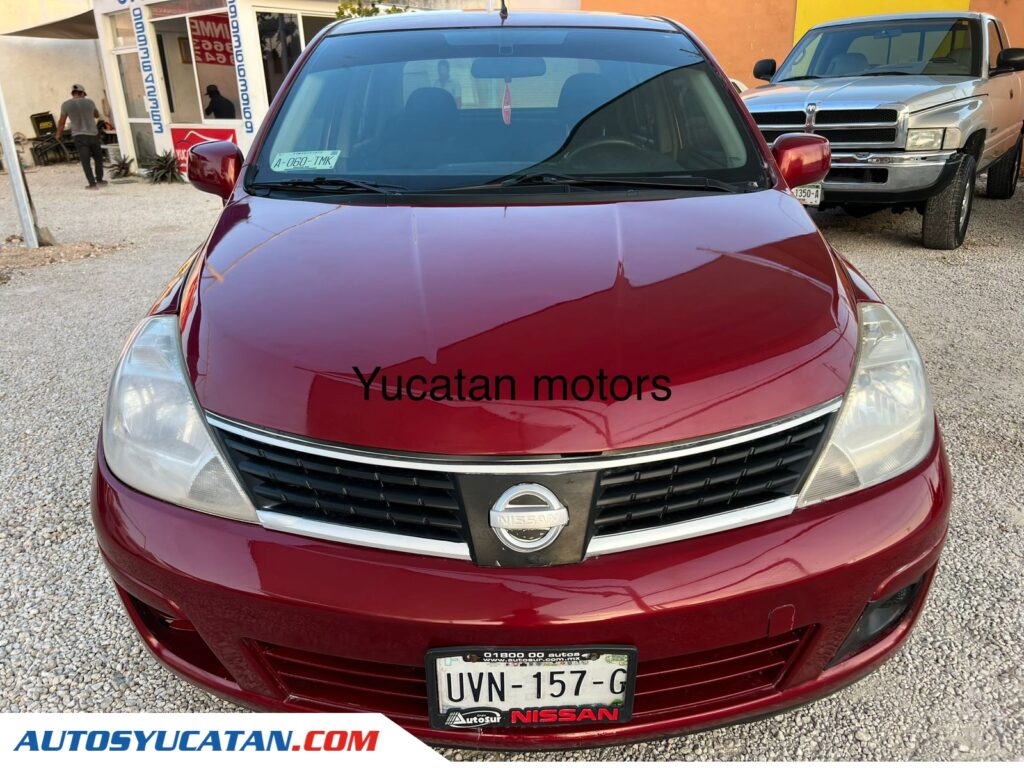 Nissan Tiida 2013