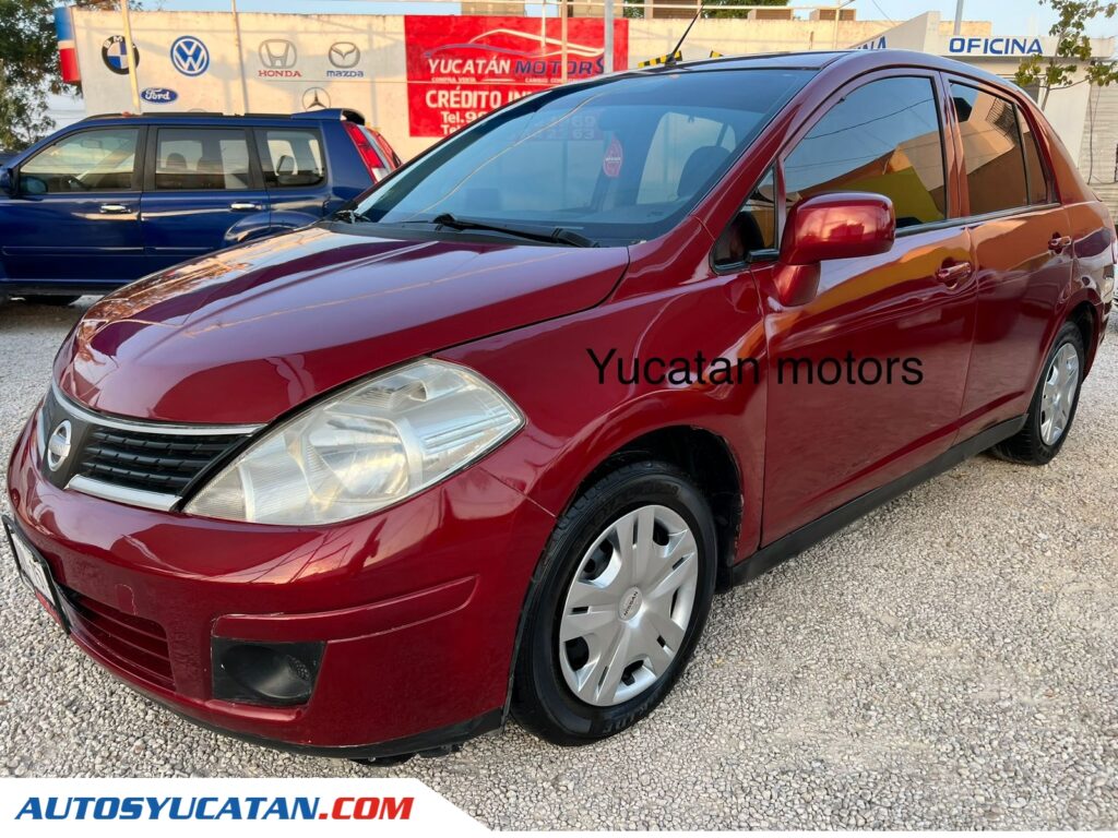 Nissan Tiida 2013