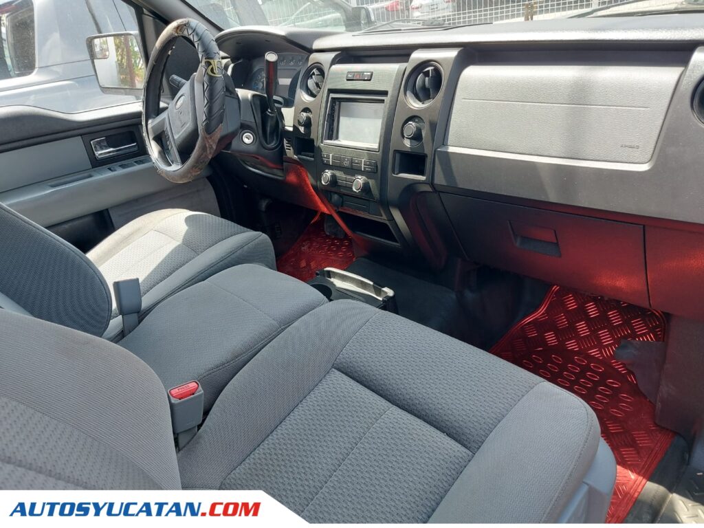Ford Lobo Automática 2014