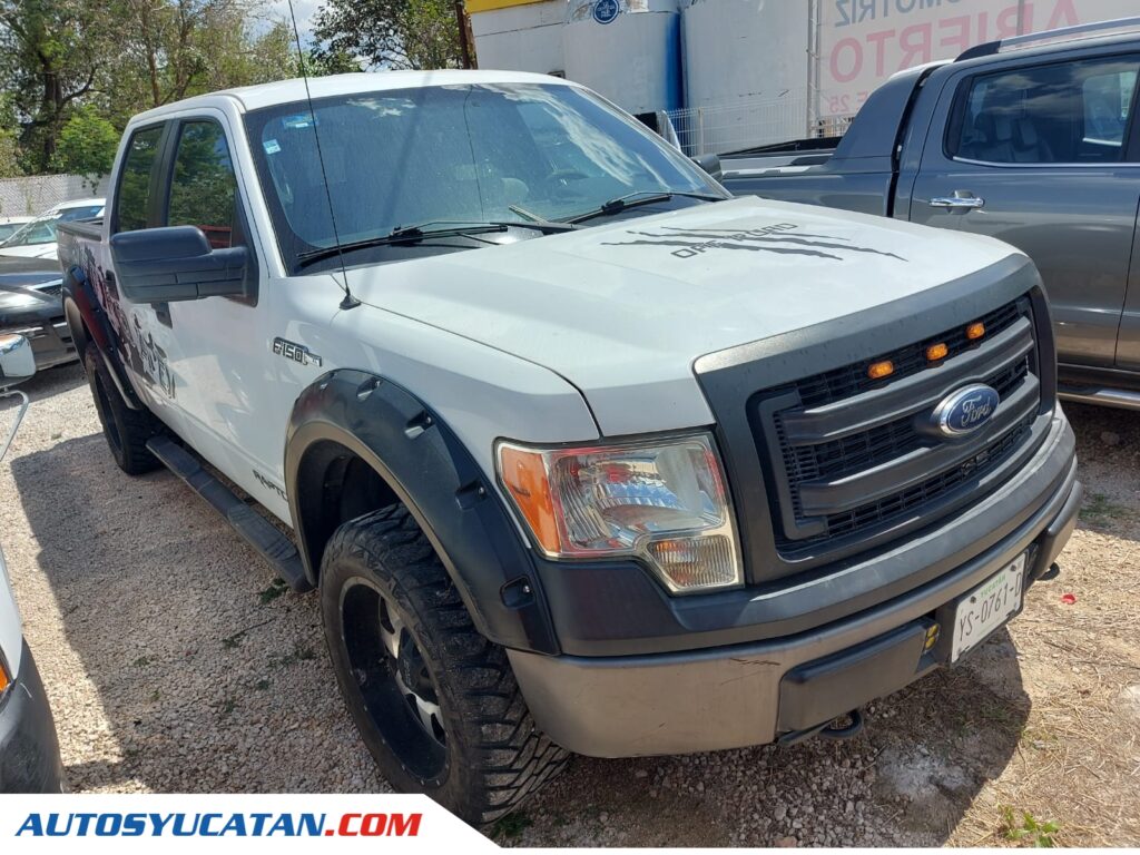 Ford Lobo Automática 2014