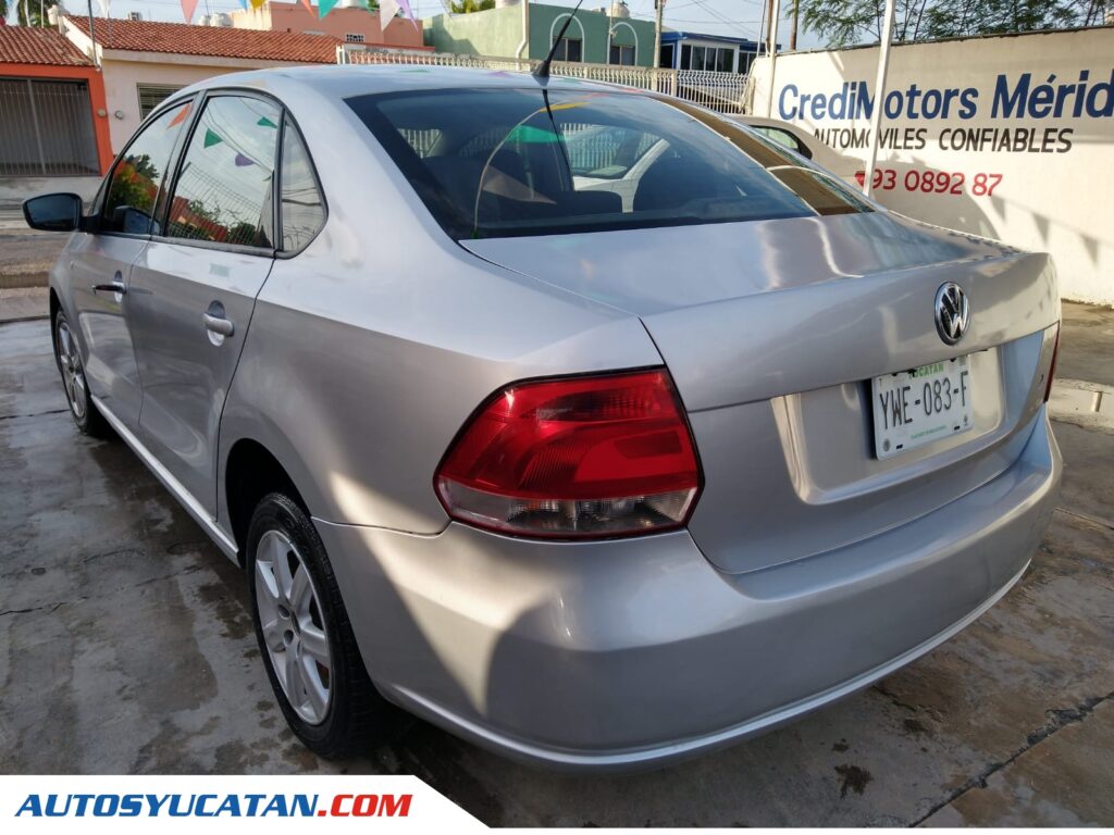 Volkswagen Vento TDI Standard Motor Diesel 2015
