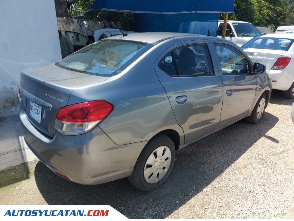 Dodge Attitude STD 2019