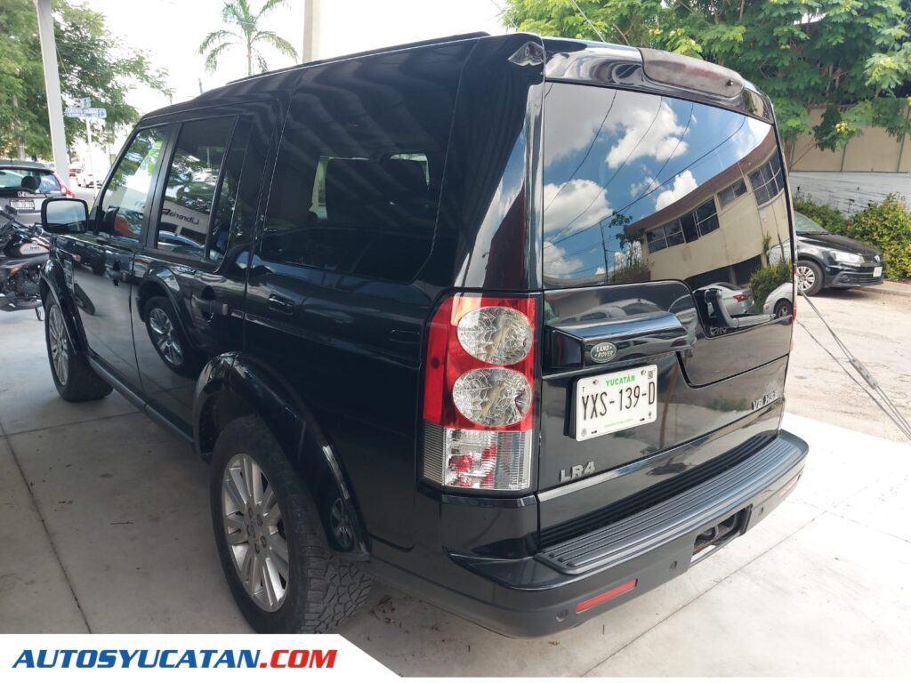 Land Rover LR4 2011