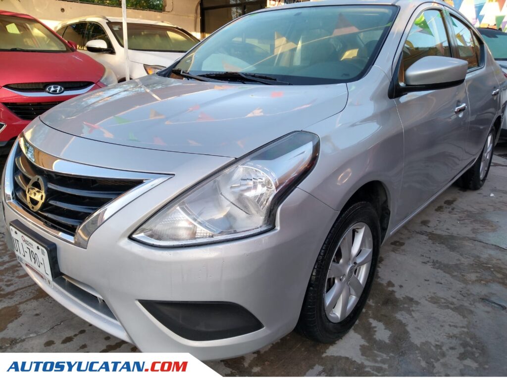 Nissan Versa Automático 2019