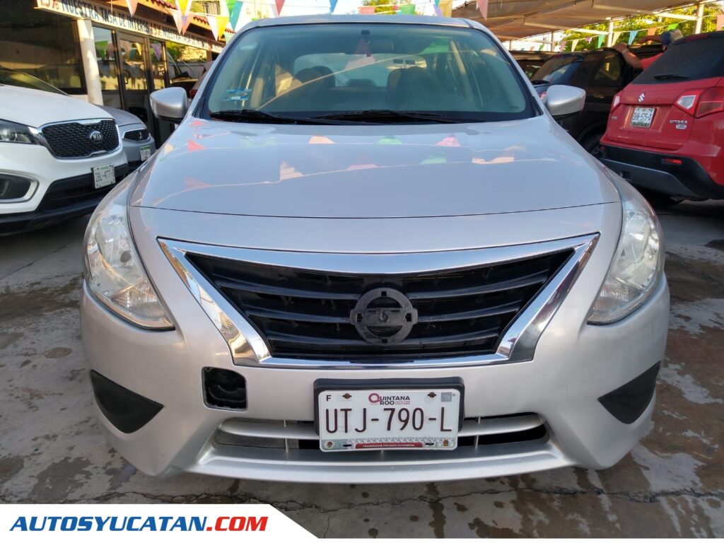 Nissan Versa Automático 2019