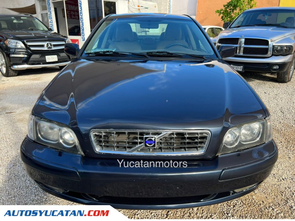 Volvo S40 2004