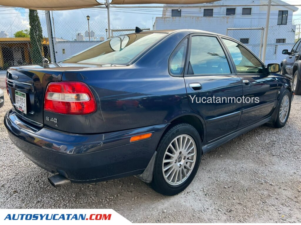 Volvo S40 2004