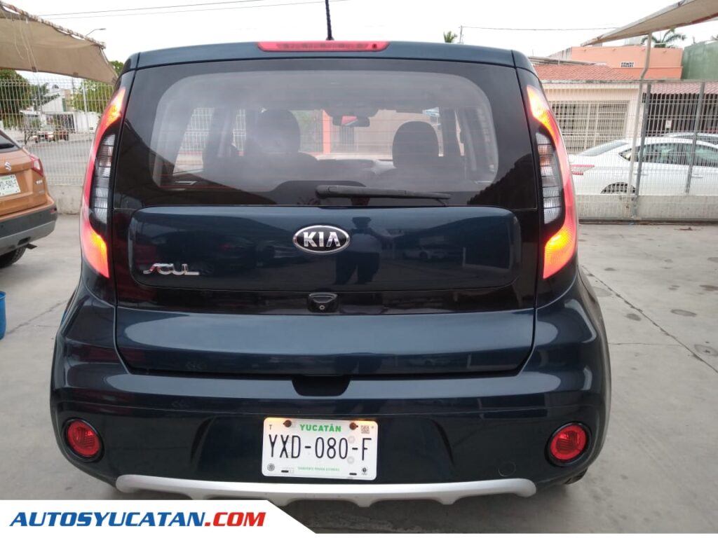 Kia Soul LX Standard 2017