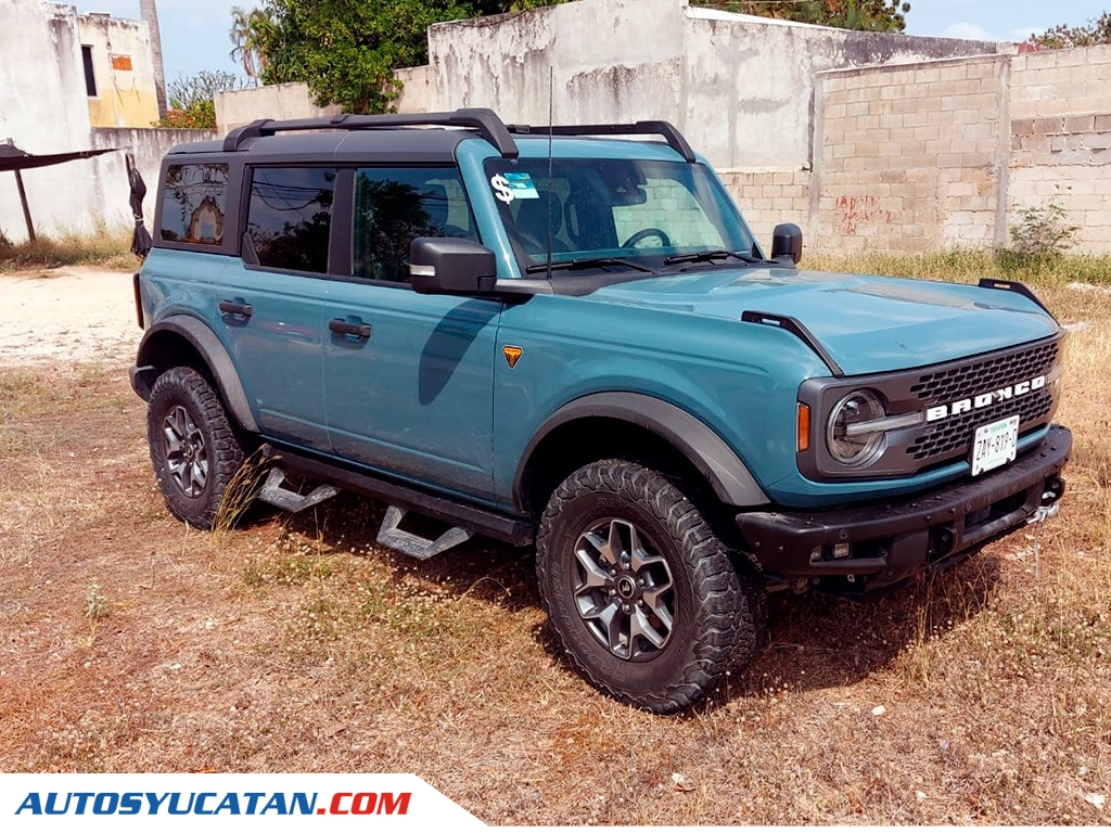 Ford Bronco Badlands 2021