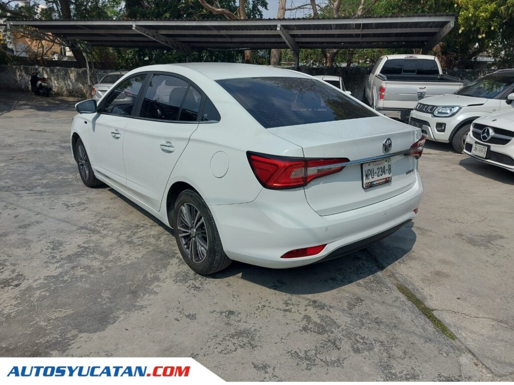 MG MG5 2023