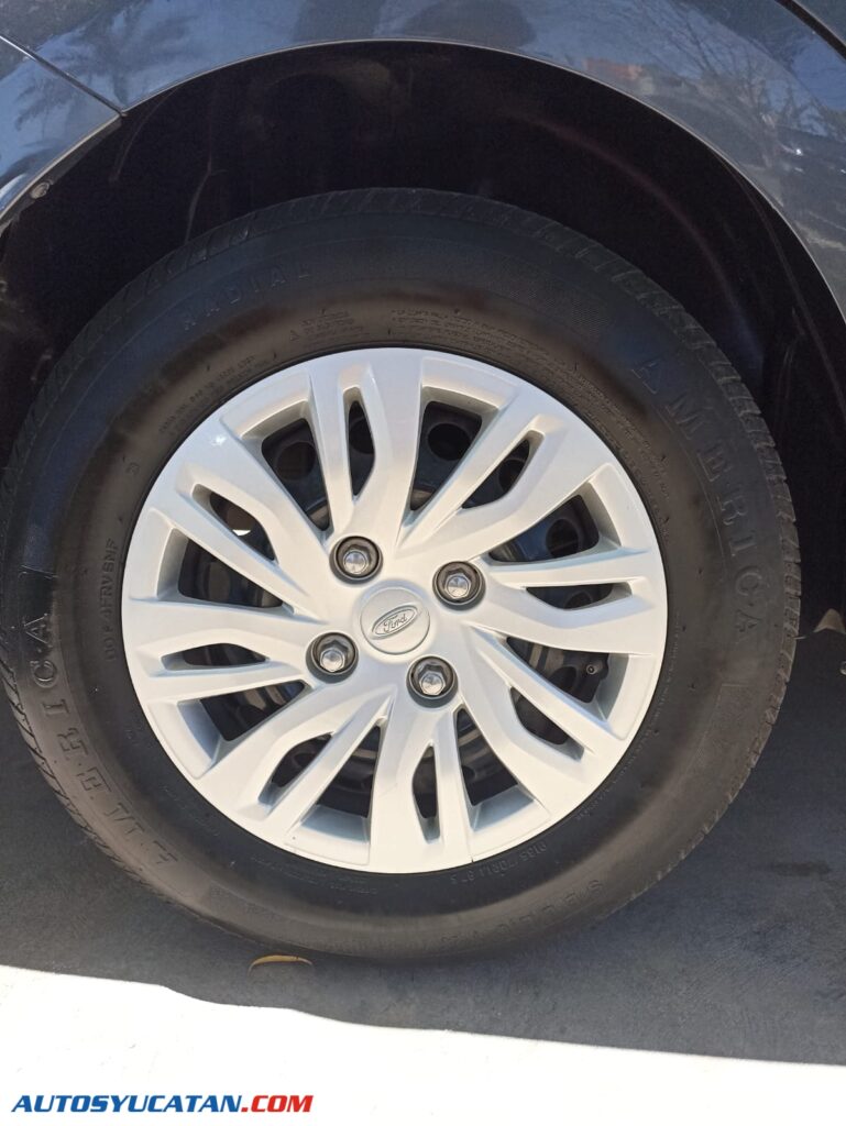 FORD FIGO