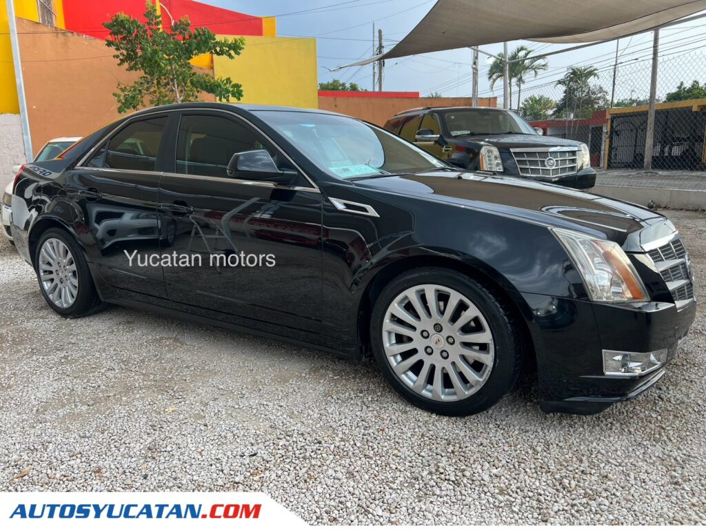 Cadillac CTS 2011