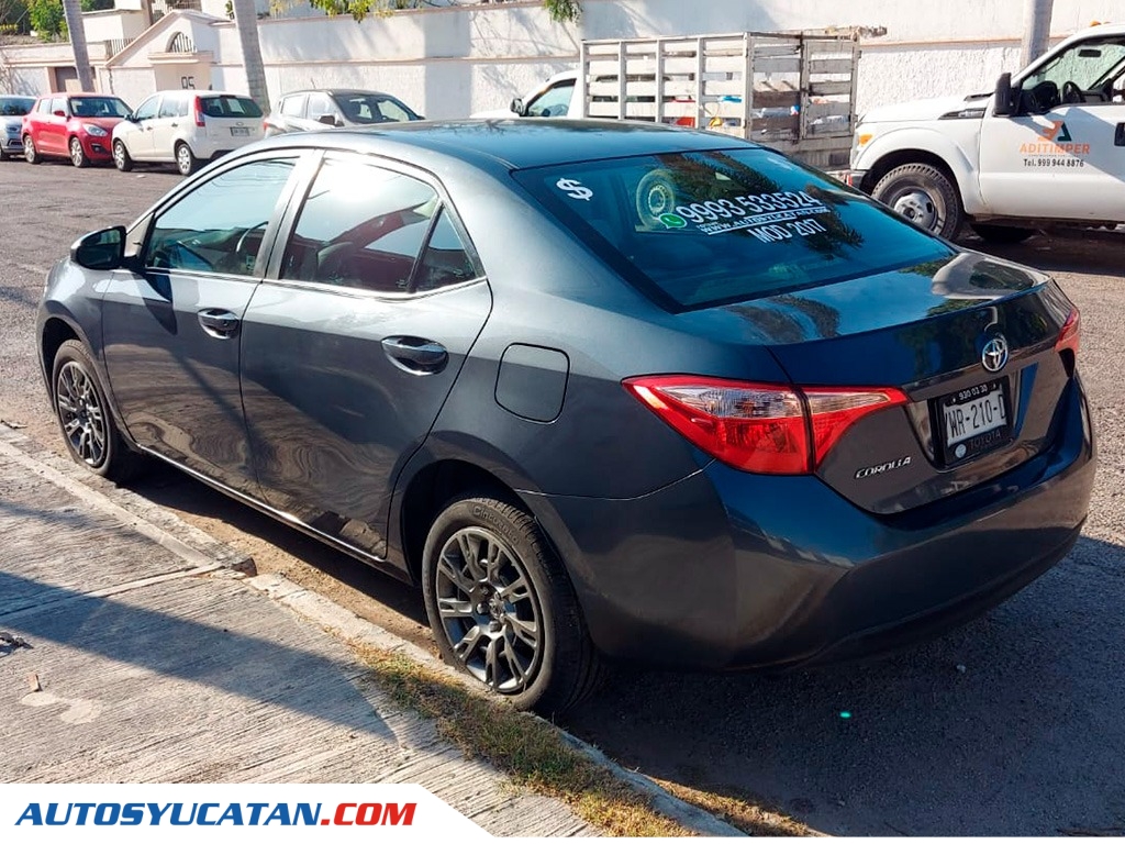 Toyota Corolla Base MT 2017