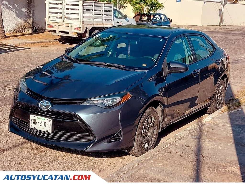 Toyota Corolla Base MT 2017