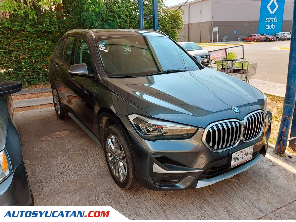 BMW X1 sDrive20iA Line Out 2020