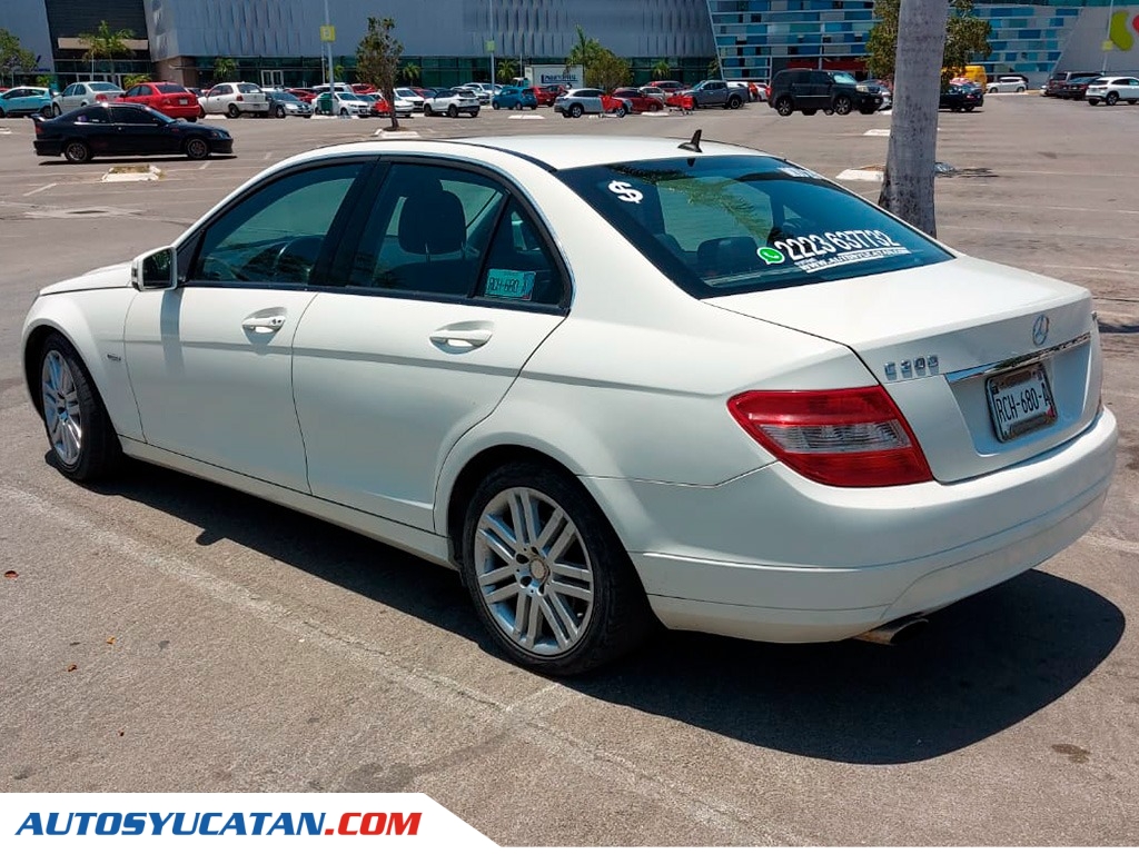 Mercedes Benz Clase C CGI 200 Exclusive 2011