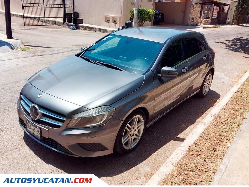 Mercedes Benz Clase A 200 Hatchback 2013