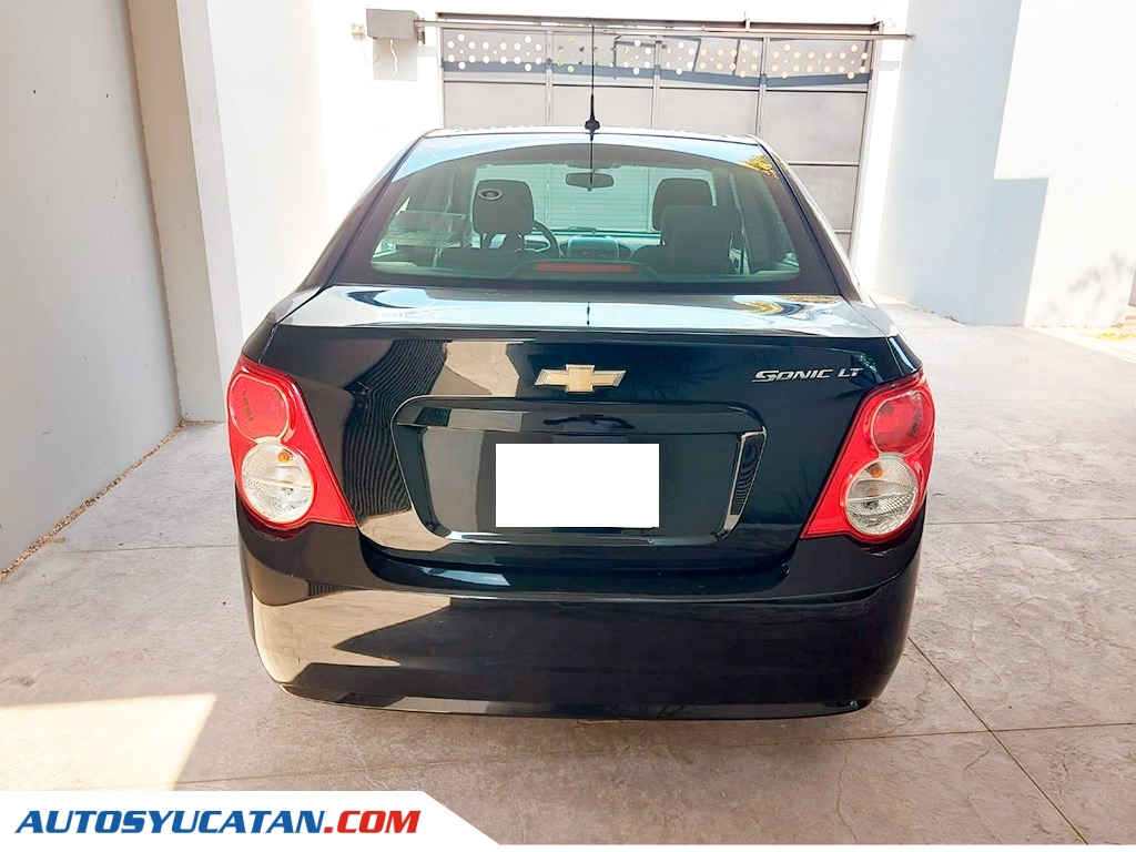 Chevrolet Sonic LT Automatico 2015