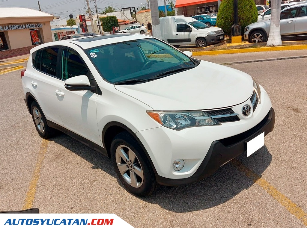 Toyota Rav4 XLE AWD 2015