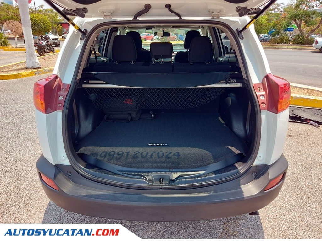 Toyota Rav4 XLE AWD 2015