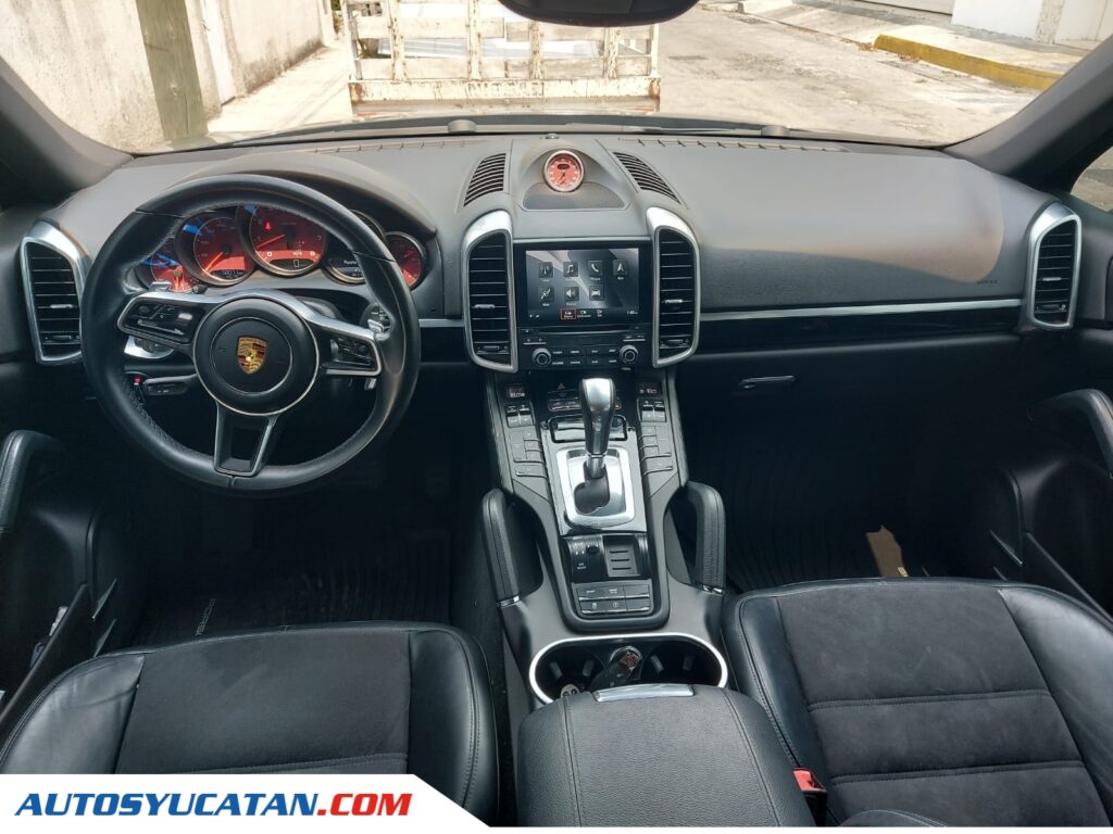 Porsche Cayenne Platinum Edition 2018