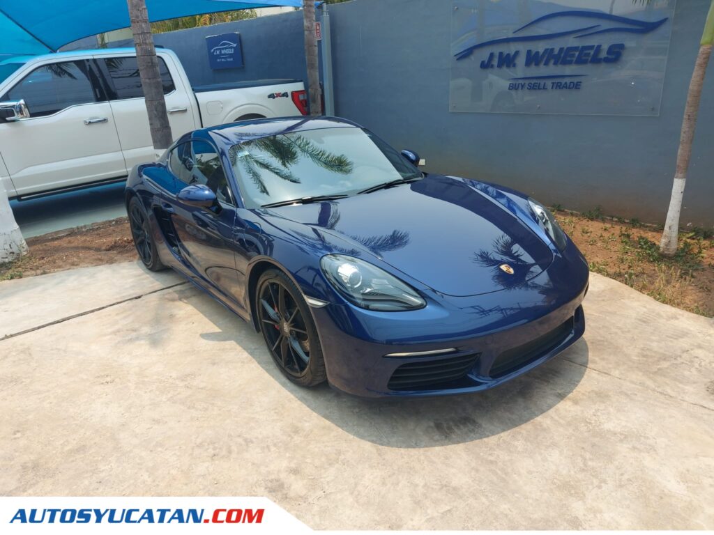 Porsche Cayman S 2020