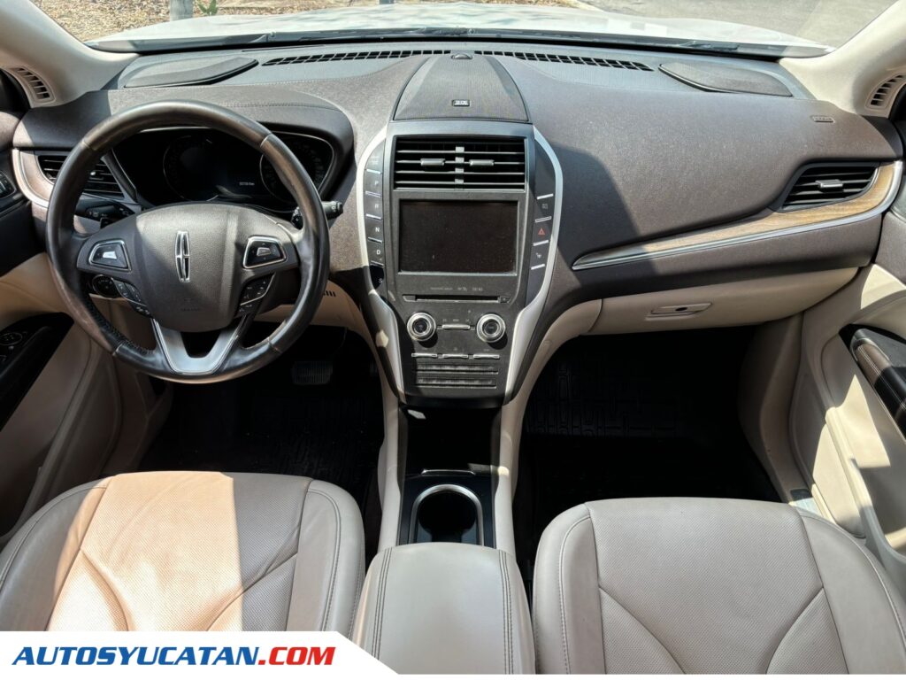 Lincoln MKC 2019