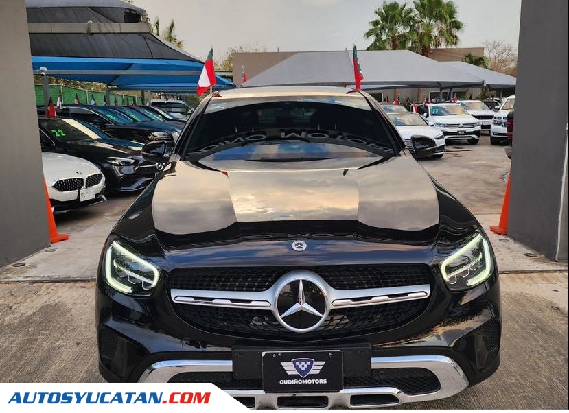 Mercedes Benz Clase GLC300 2021