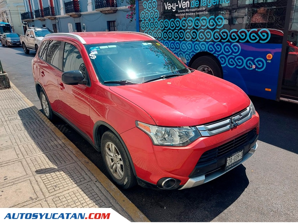 Mitsubishi Outlander SE 2015