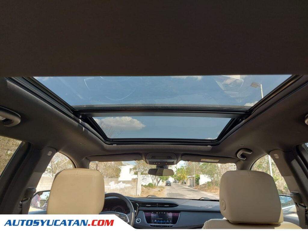Cadillac XT5 Base V6 2017