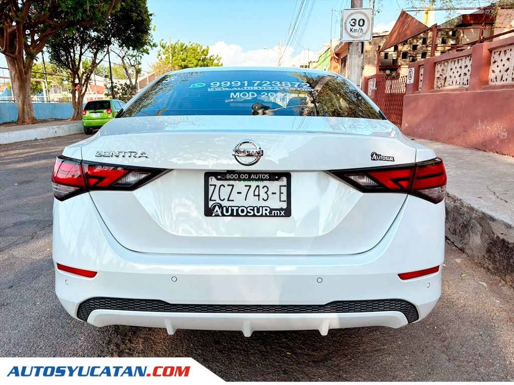 Nissan Sentra Advance CVT 2023