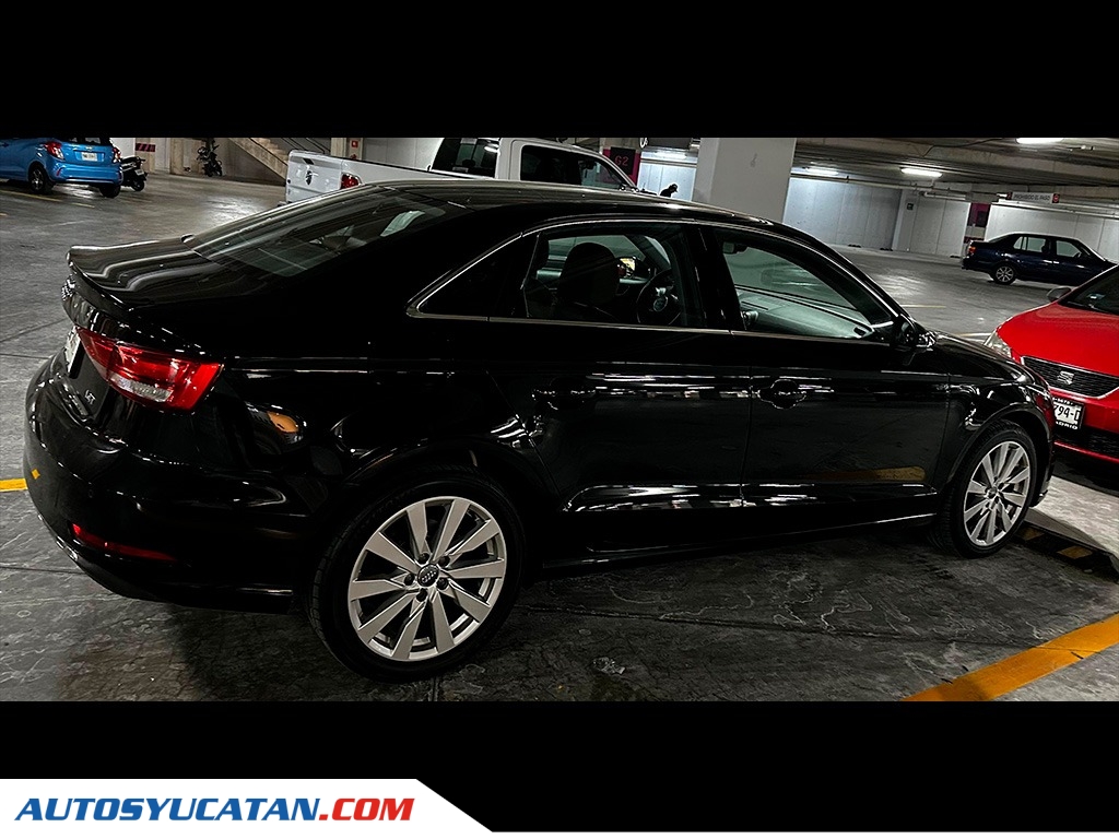 Audi A3 Desing Sedan Select 2018