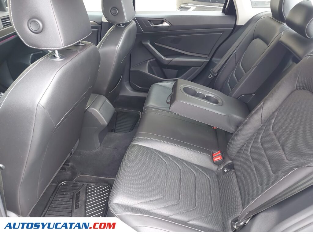 Volkswagen Jetta Highline 2020