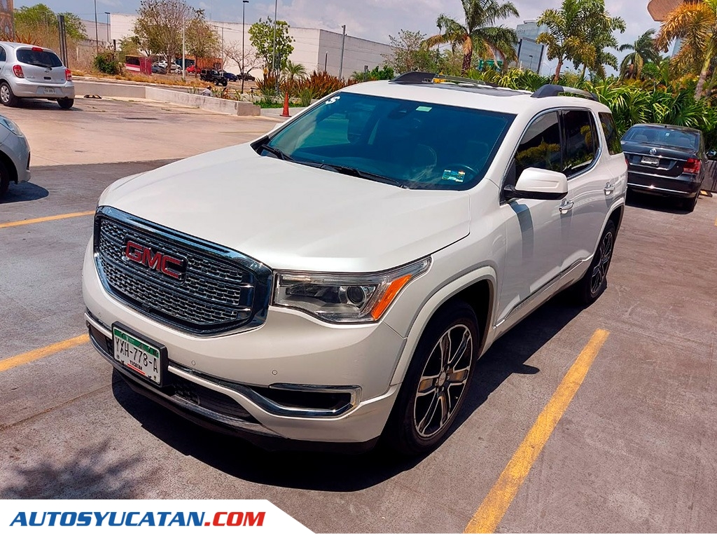 GMC Acadia Denali 2017