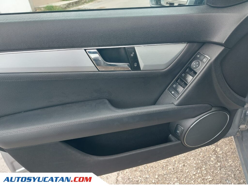 Mercedes Benz Clase C 200 CGI Sport TL 2010