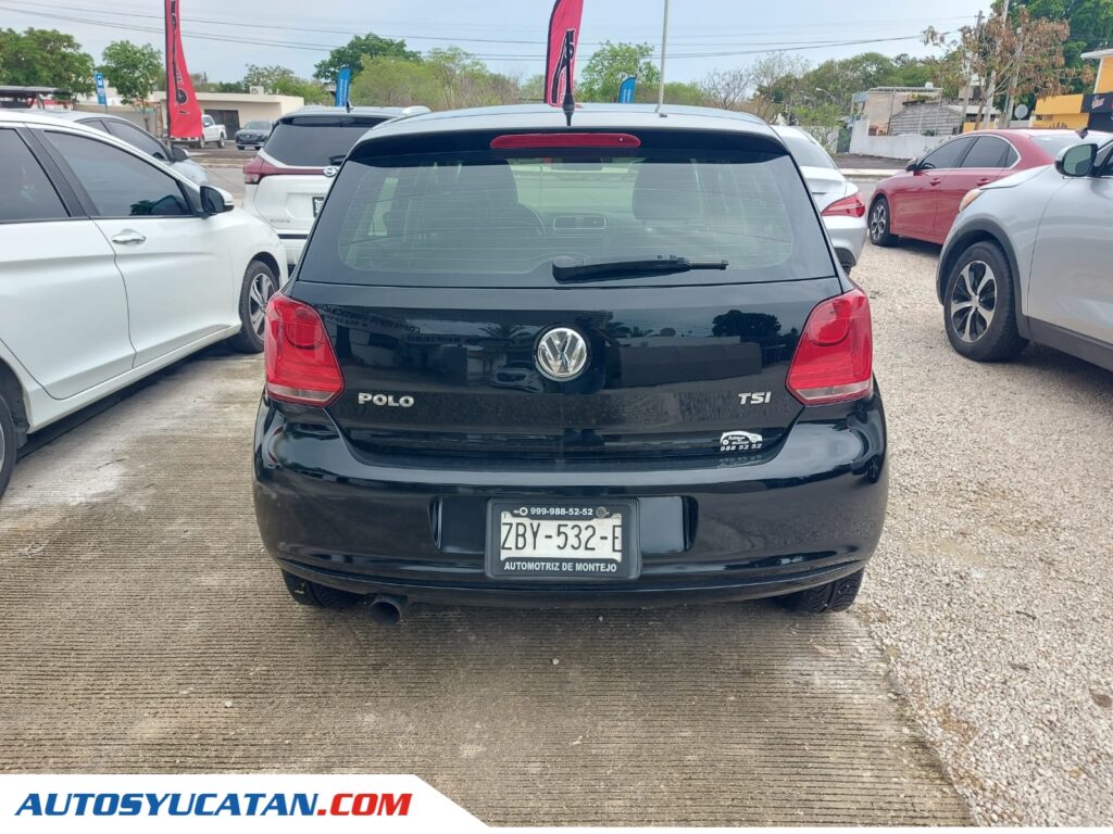 Volkswagen Polo Highline 2014