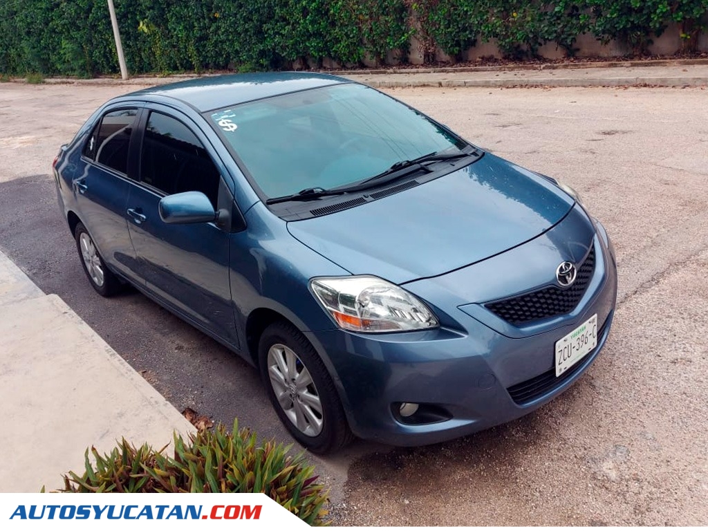 Toyota Yaris 2016