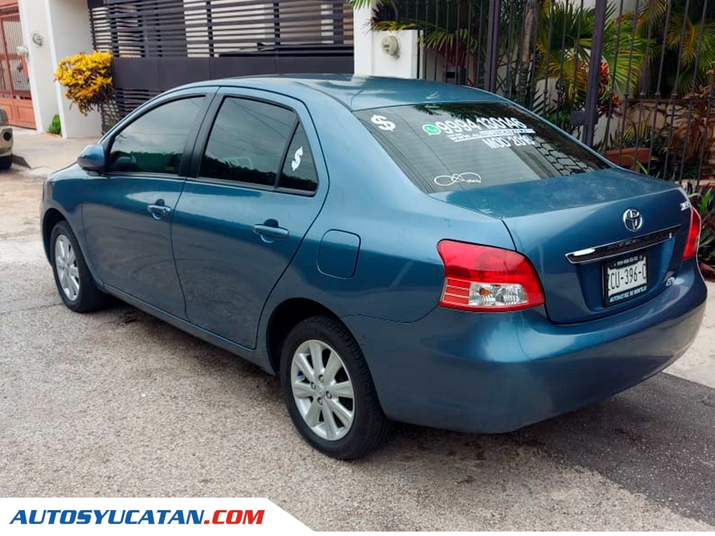 Toyota Yaris 2016