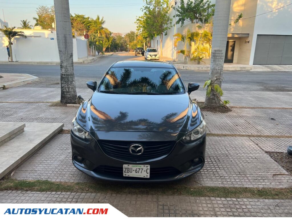 Mazda 6 Gris Único Dueño