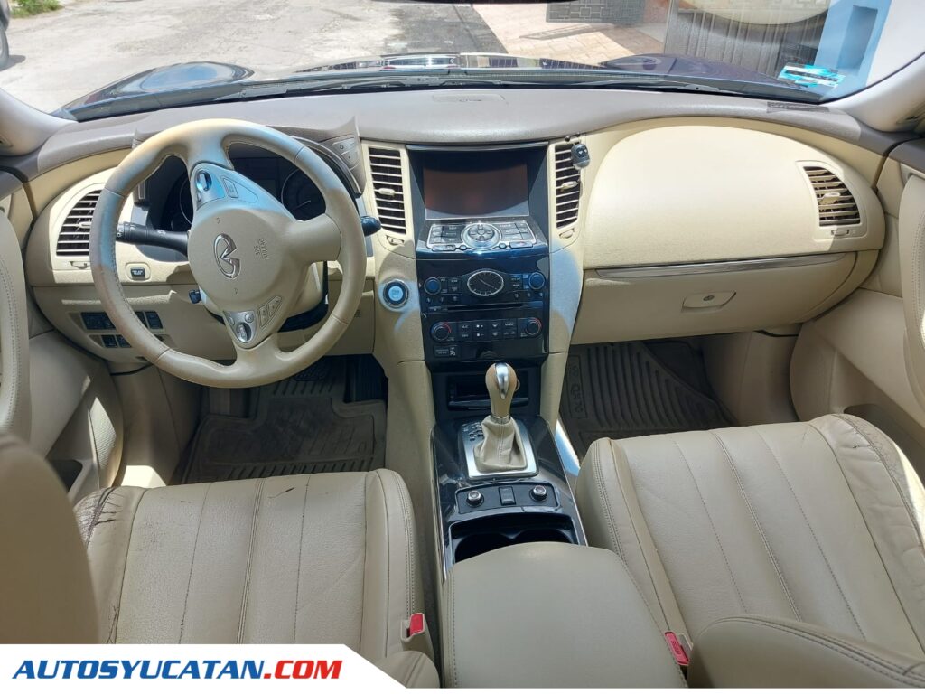 Infiniti QX70 3.7 Seduction 2016