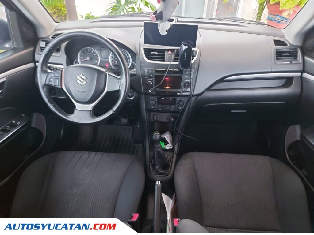 Suzuki Swift GLX TM 2013