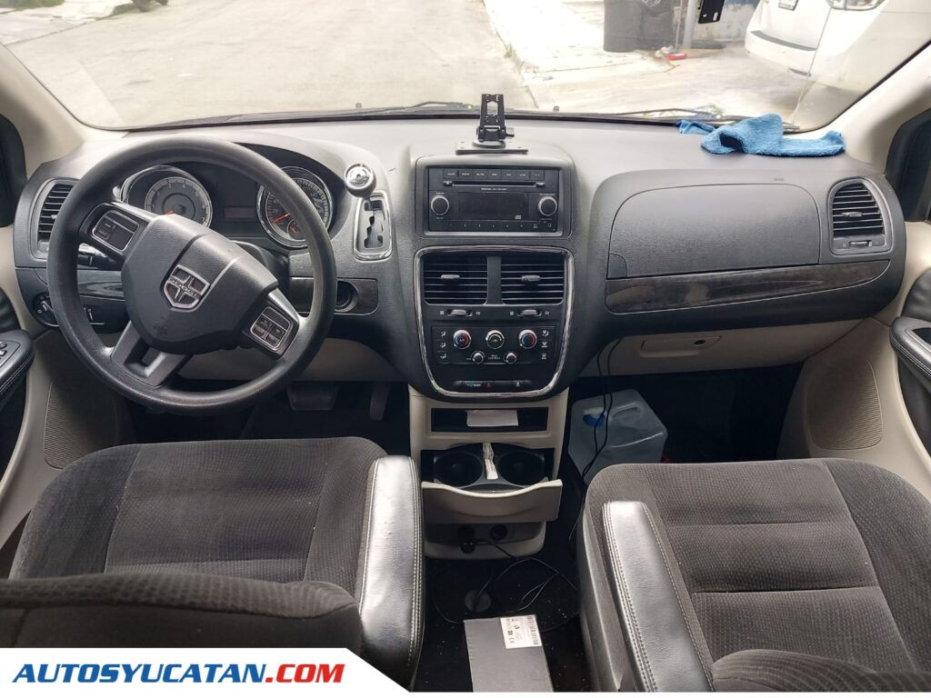 Dodge Grand Caravan SE 2017