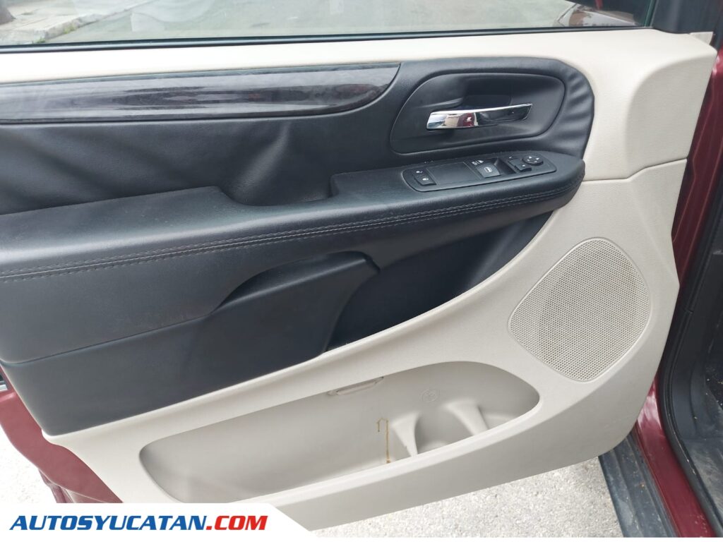 Dodge Grand Caravan SE 2017