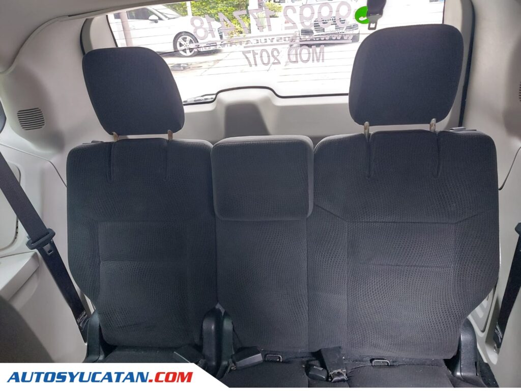 Dodge Grand Caravan SE 2017