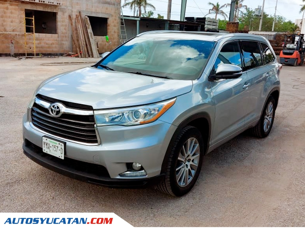 Toyota Highlander Limited Panoramic Roof 2016