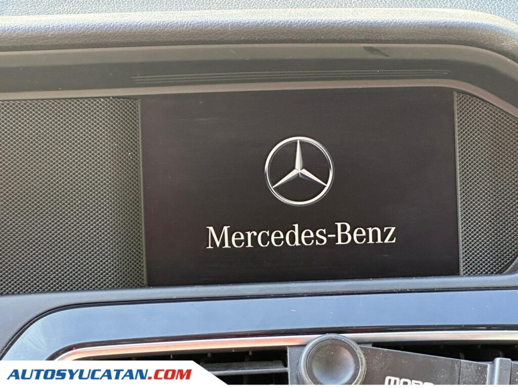 Mercedes Benz Clase C 180 CGI 2012